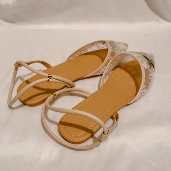 White Embroidered Flat - Picture 7 of 16